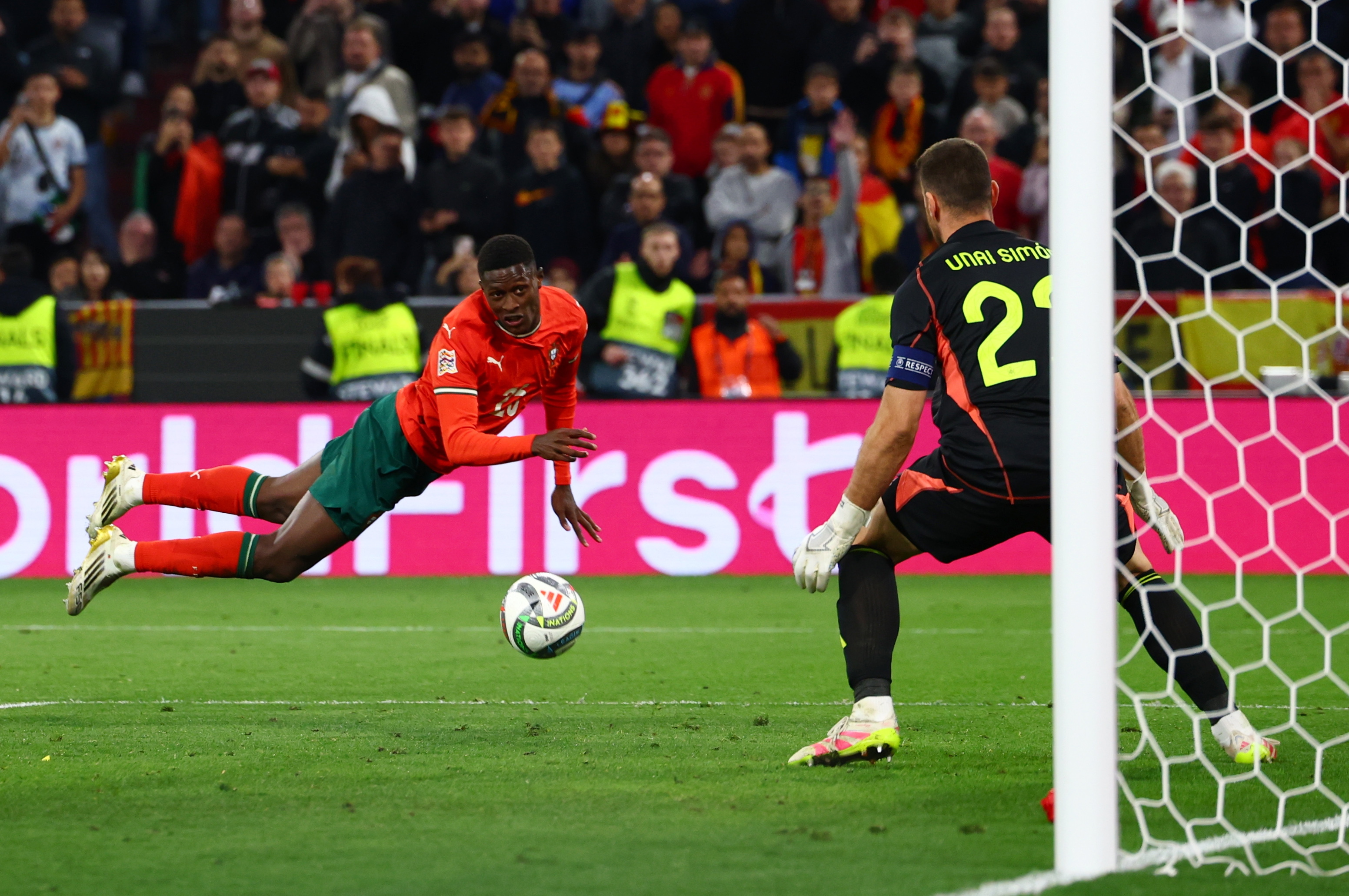 九游体育网页版-葡萄牙射击选手稳定发挥，取得亚军成绩的简单介绍