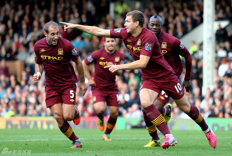 包含谢菲联客场逆转富勒姆，取得胜利的词条